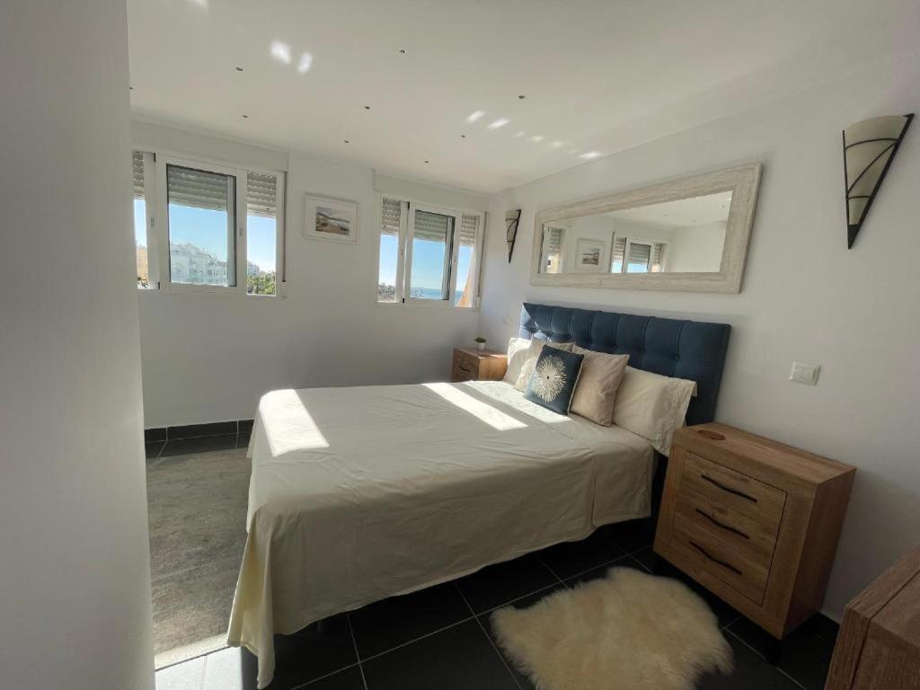 Seaside View Apartment Estepona Buitenkant foto