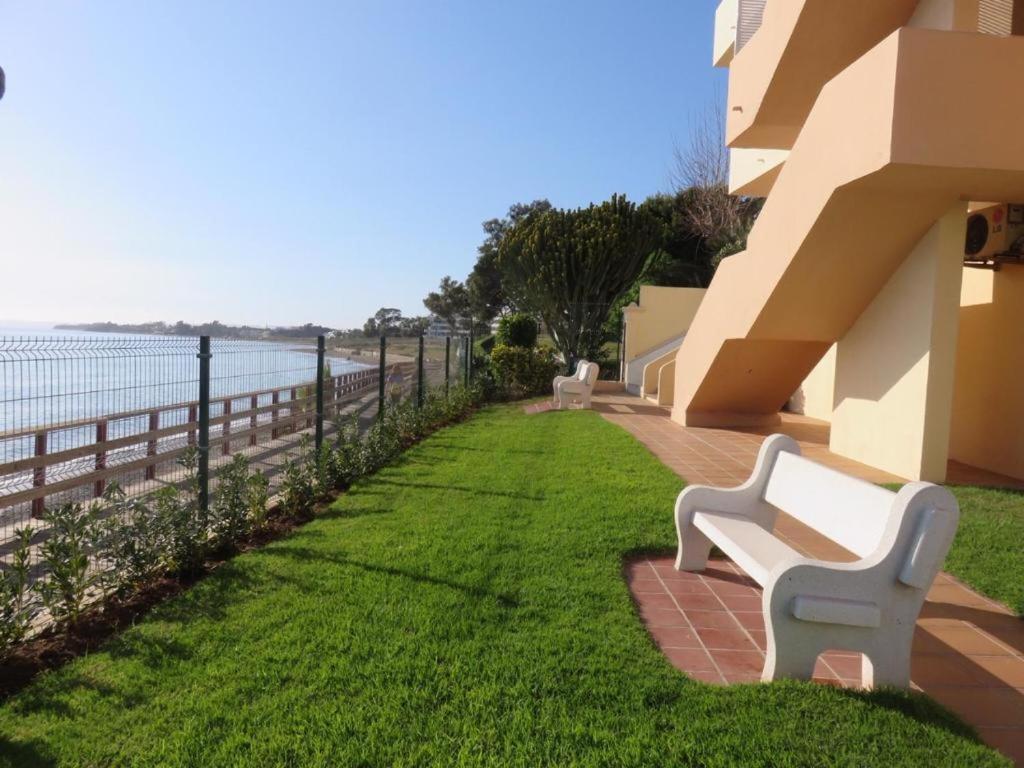 Seaside View Apartment Estepona Buitenkant foto